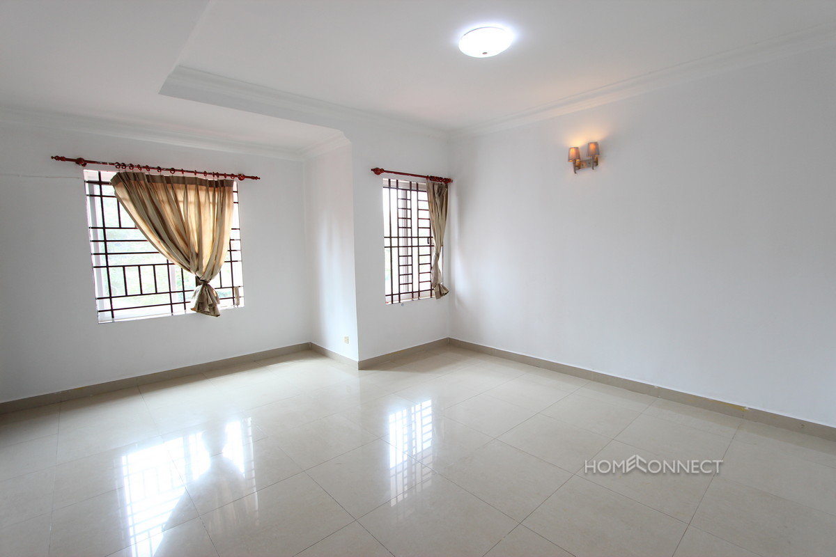 Secure 4 Bedroom Townhouse in Tonle Bassac | Phnom Penh Real Estate