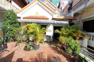 Large Terrace 1 Bedroom Apartment For Rent in BKK1 | Phnom Penh Real Estate