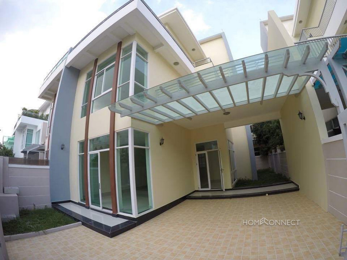 Secure Townhouse on Diamond Island | Phnom Penh Real Estate