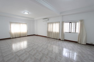 Large Villa for Rent in Central Daun Penh | Phnom Penh Real Estate