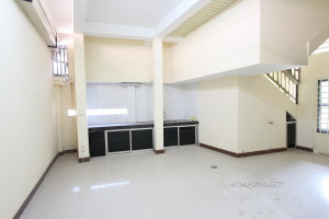 Large 3 Bedroom Townhouse in Toul Kork | Phnom Penh Real Estate