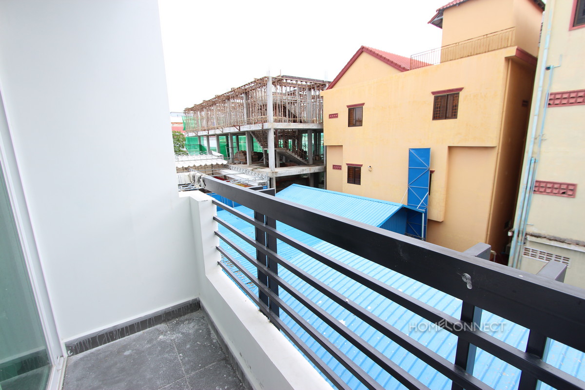 New Modern Studio in Central BKK3 | Phnom Penh Real Estate
