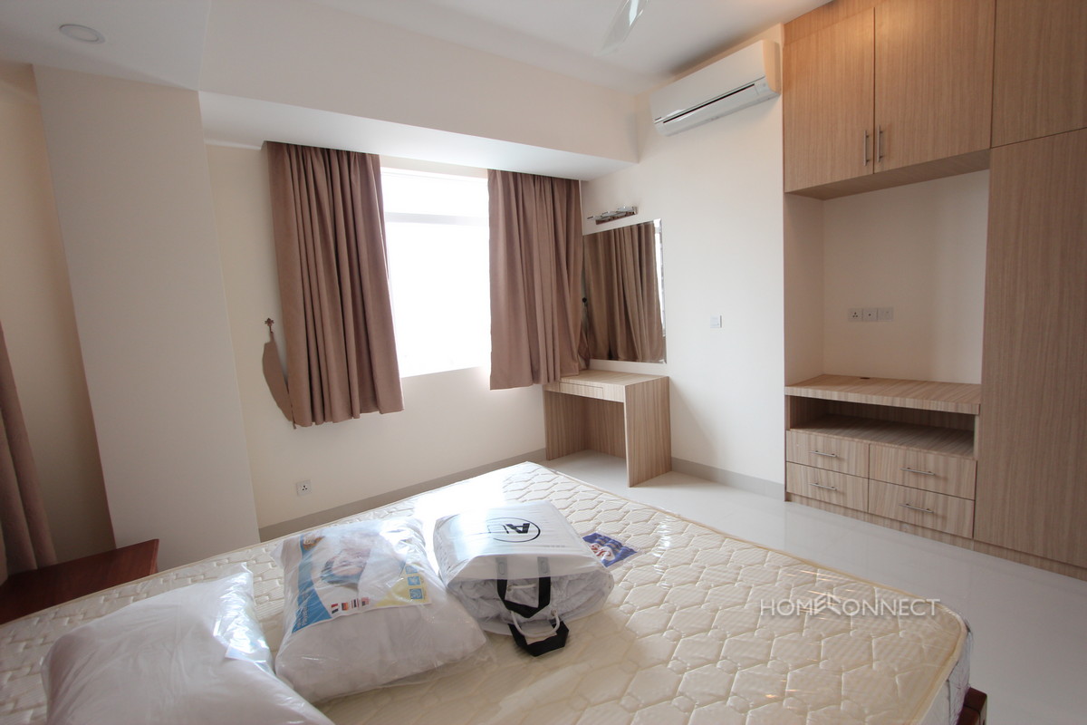 Large 2 Bedroom Apartment in the Heart of the City | Phnom Penh Real Estate