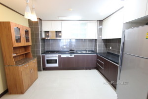 Enormous 4 Bedroom Condo in Toul Kork | Phnom Penh Real Estate