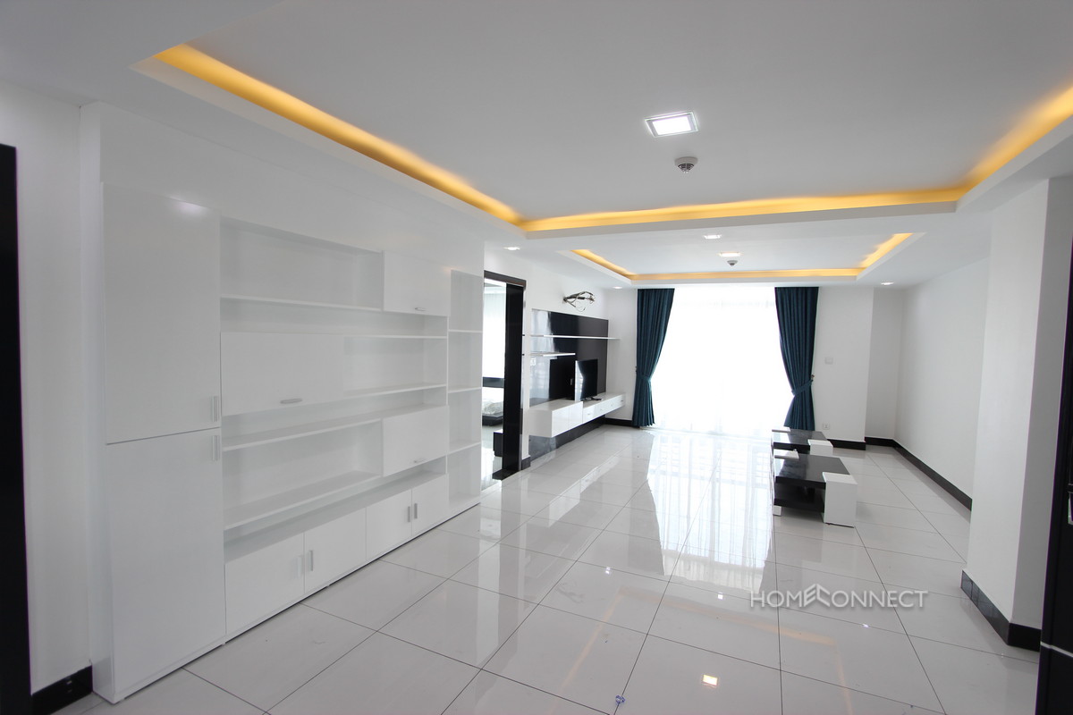 Large 3 Bedroom Penthouse in BKK3 | Phnom Penh Real Estate