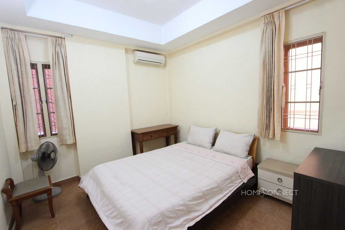 Compact 1 Bedroom Apartment in 7 Makara | Phnom Penh Real Estate
