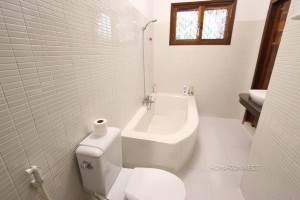 Large Western Style 6 Bedroom Villa For Rent Near Aeon Mall | Phnom Penh Real Estate