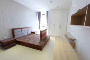 Modern 1 Bedroom Apartment Near Central Market | Phnom Penh Real Estate