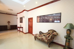 Private Pool 4 Bedroom Villa For Rent In Tonle Bassac | Phnom Penh Real Estate