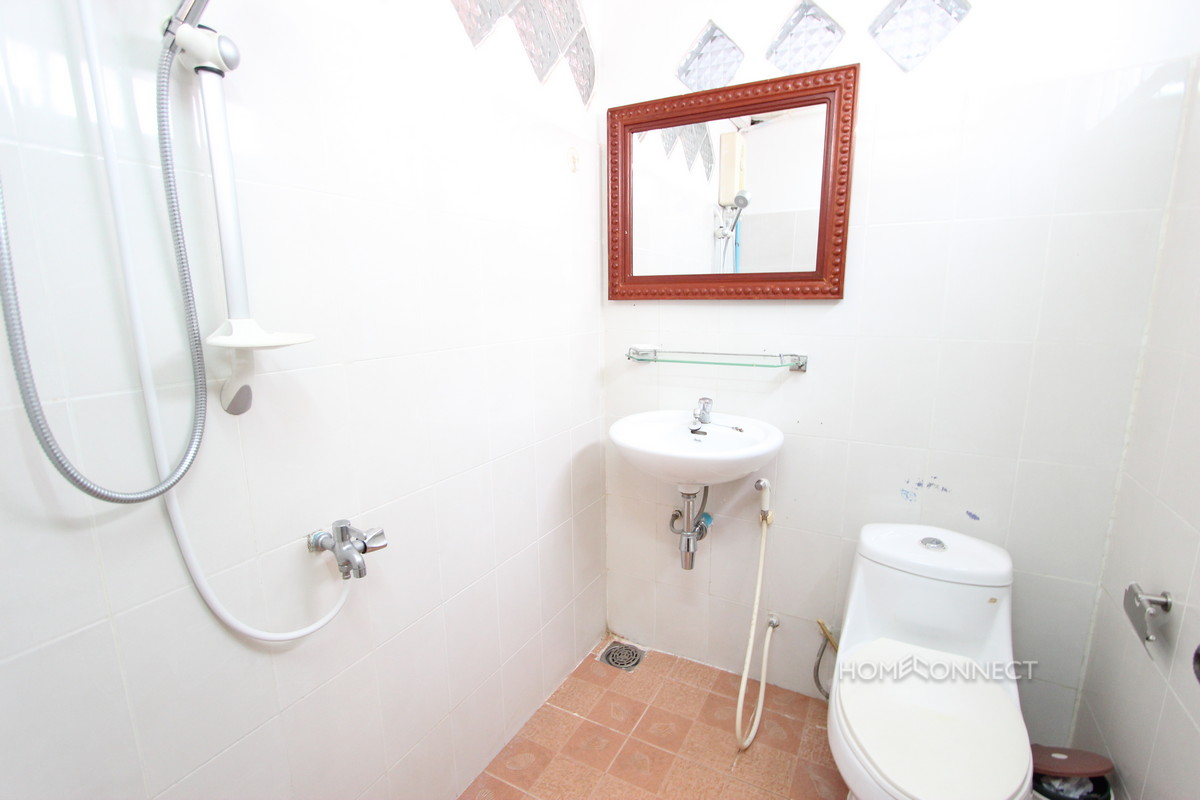 Centrally Located 2 Bedroom Apartment For Rent In Tonle Bassac | Phnom Penh Real Estate