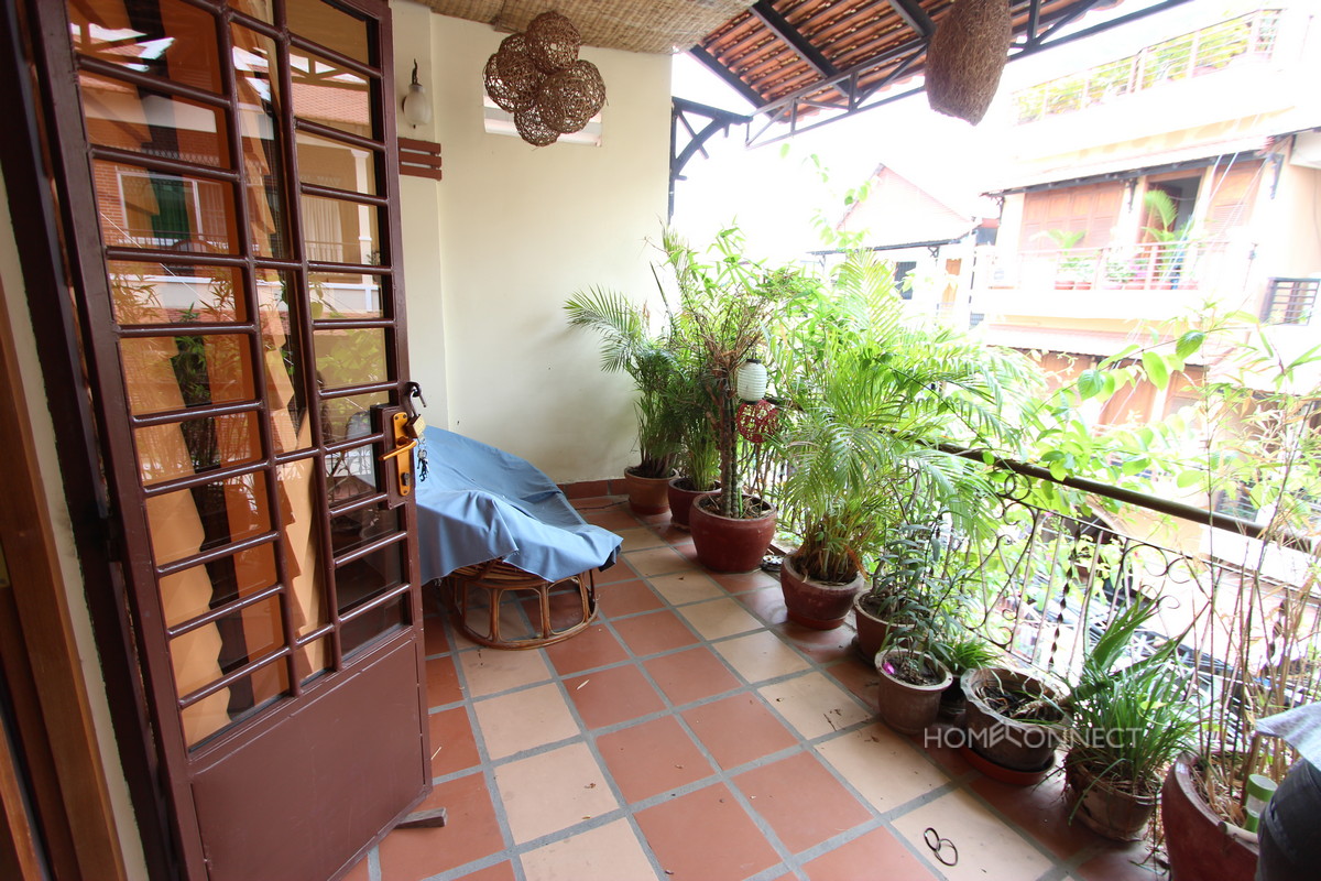 Centrally Located 2 Bedroom Apartment For Rent In Tonle Bassac | Phnom Penh Real Estate