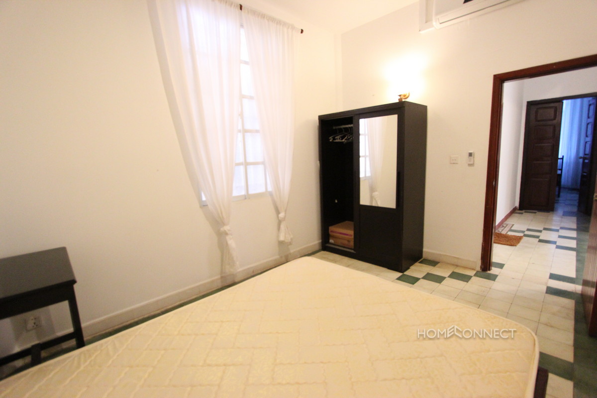 Large Balcony 2 Bedroom Apartment For Rent in Daun Penh | Phnom Penh Real Estate