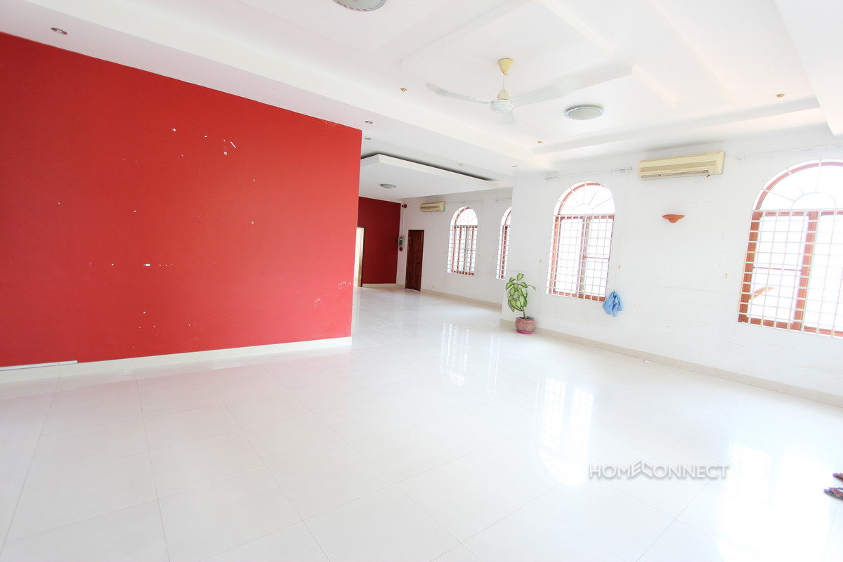 Large 5 Bedroom Family Villa with Pool in Toul Kork | Phnom Penh Real Estate