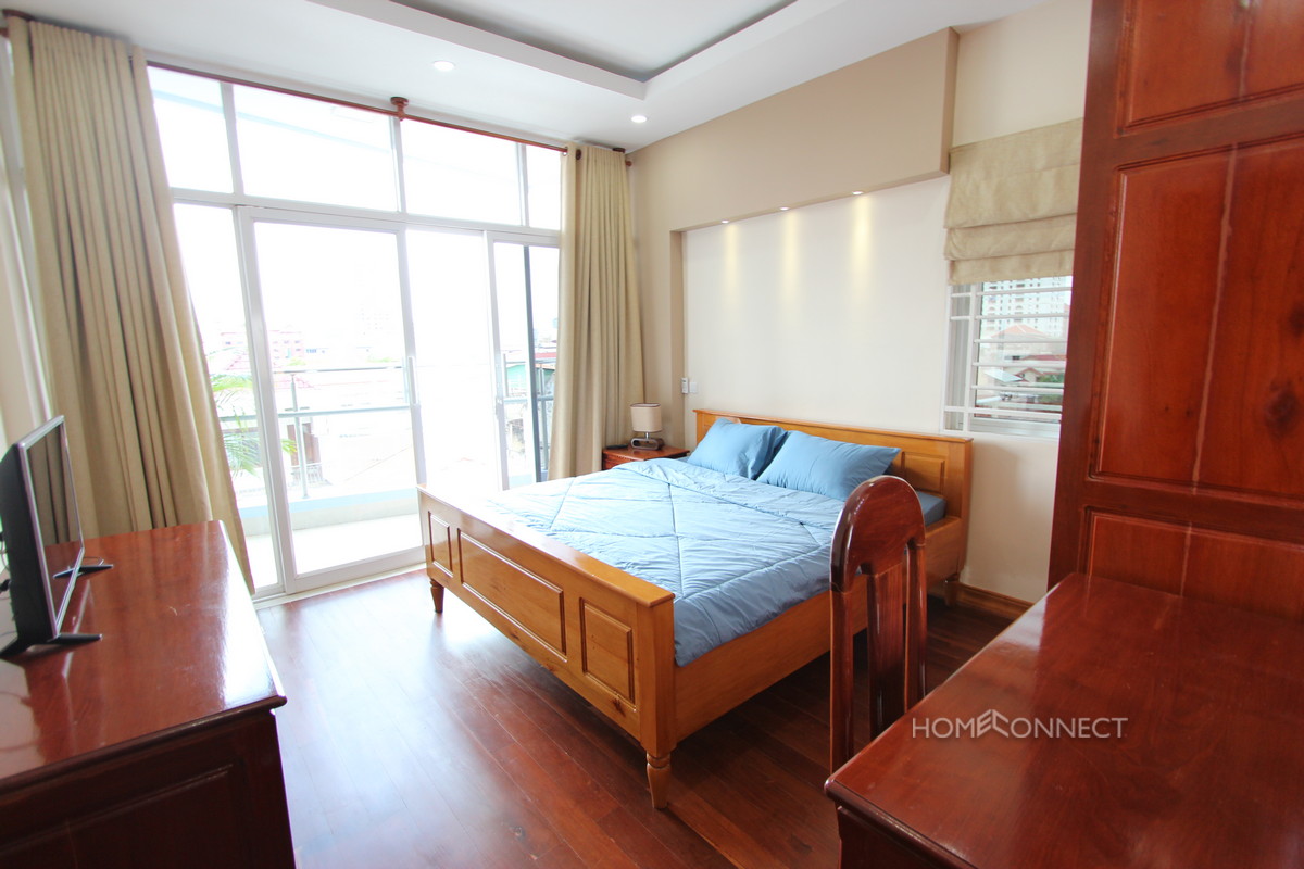 Fully Serviced 1 Bedroom Apartment For Rent in Daun Penh | Phnom Penh Real Estate