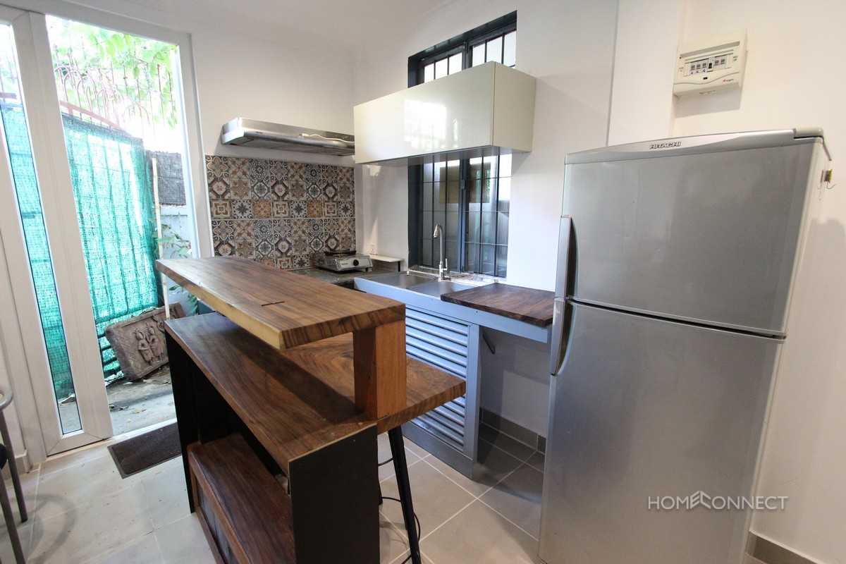 Modern Two Bedroom Apartment Close to Independence Monument | Phnom Penh Real Estate