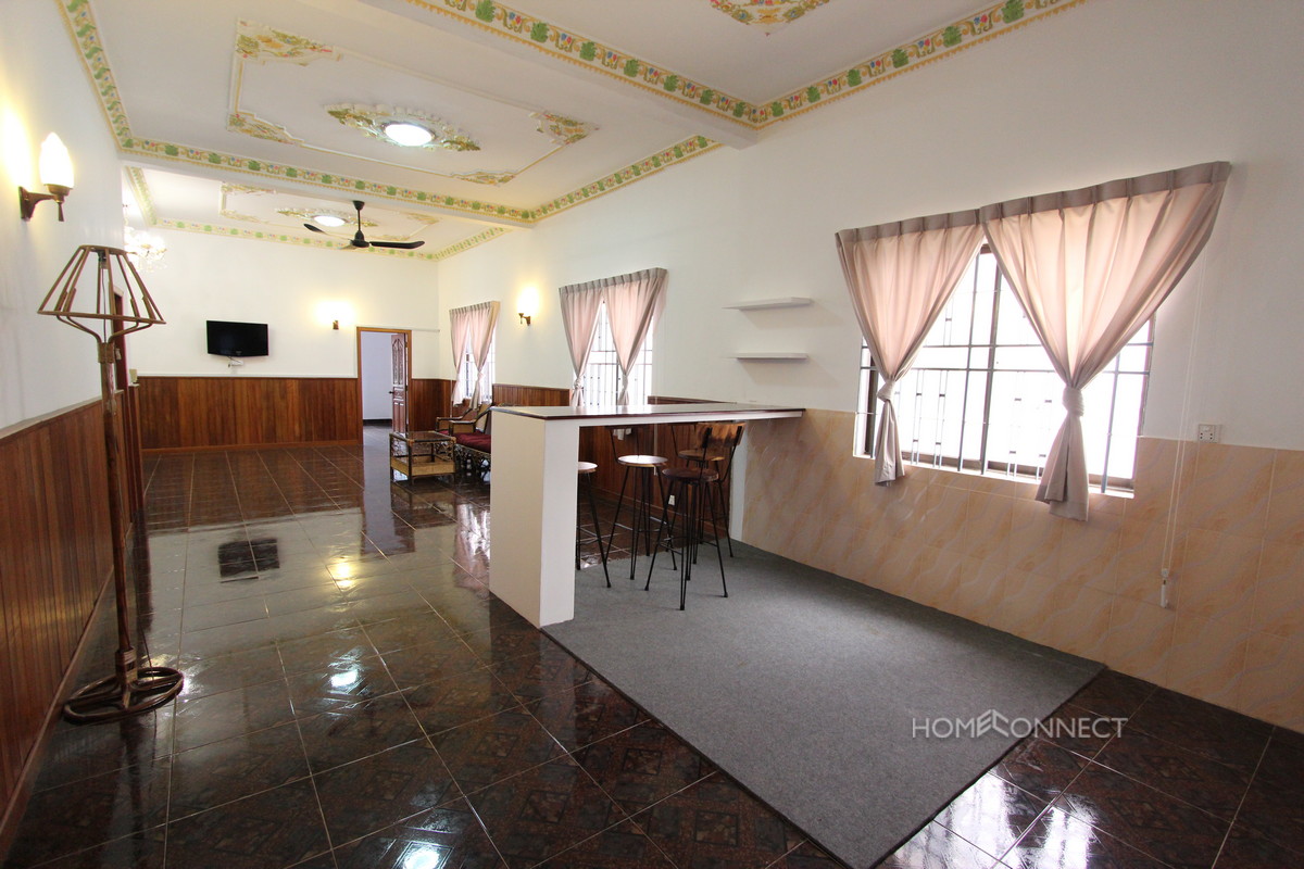 Large and Spacious 3 Bedroom Apartment in Tonle Bassac | Phnom Penh Real Estate