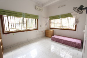 Secure 5 Bedroom Family Villa in BKK1 | Phnom Penh Real Estate