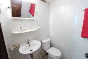 Centrally located 2 Bedroom Flat in 7 Makara | Phnom Penh Real Estate