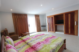 Spacious 1 Bedroom 1 Bathroom Apartment near Russian Hospital | Phnom Penh Real Estae