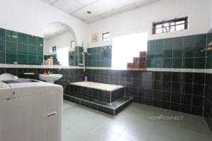 Spacious 3 Bedroom 3 Bathroom Apartment Near Royal Palace | Phnom Penh Real Estate