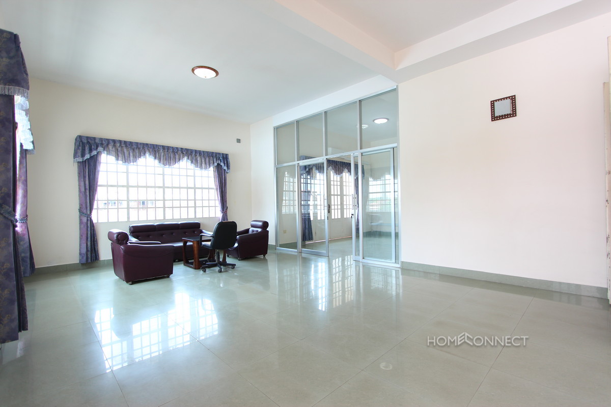 Spacious 6 Bedroom 7 Bathroom Villa in Toul Kork | Phnom Penh Real Estate