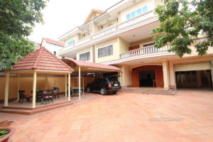 Spacious 6 Bedroom 7 Bathroom Villa in Toul Kork | Phnom Penh Real Estate