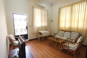 Cozy 1 Bedroom 1 Bathroom Apartment Near Independence Monument | Phnom Penh Real Estate