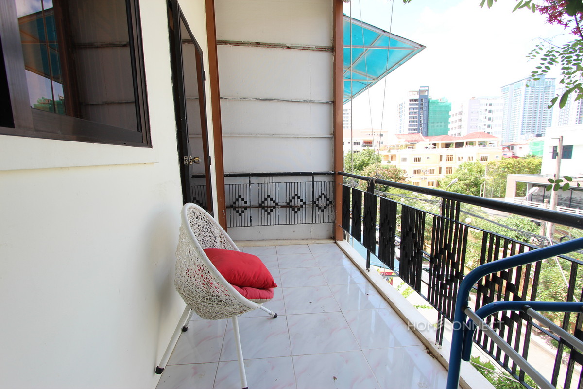 Cozy 1 Bedroom 1 Bathroom Apartment Near Independence Monument | Phnom Penh Real Estate