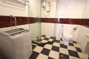 Spacious 1 Bedroom 1 Bathroom Apartment in Tonle Bassac | Phnom Penh Real Estate