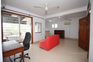 Budget 3 Bedroom 3 Bathroom Apartment for Rent in Wat Phnom | Phnom Penh Real Estate