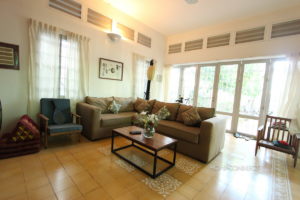 Beautiful Family 5 Bedroom Townhouse Close to Russian Market | Phnom Penh Real Estate