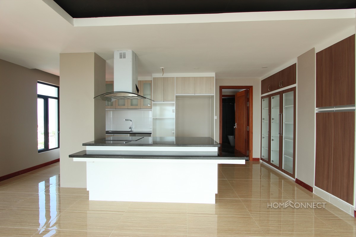 Luxurious 3 Bedroom 3 Bathroom Penthouse for Rent Near Russian Market | Phnom Penh Real Estate