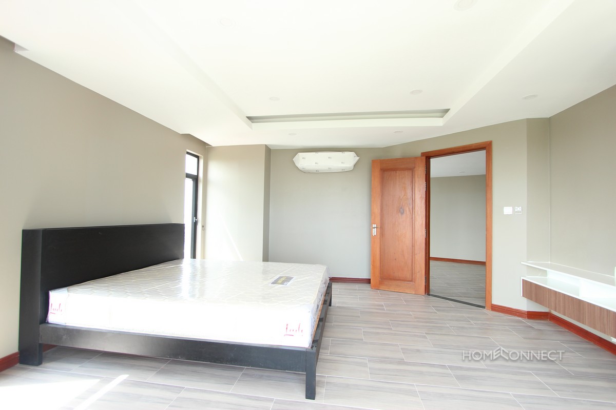 Brand New Penthouse Suite For Rent Near Russian Market | Phnom Penh Real Estate