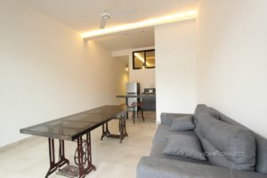 Big Balcony 1 Bedroom Apartment Near the National Museum | Phnom Penh Real Estate