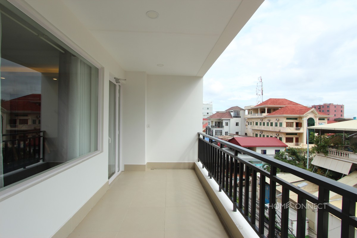 Western 2 Bedroom Apartment in Toul Tom Poung Russian Market | Phnom Penh Real Estate.