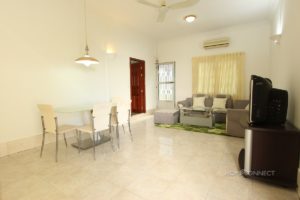 Spacious 1 Bedroom 1 Bathroom Apartment For Rent Near Central Market | Phnom Penh Real Estate.