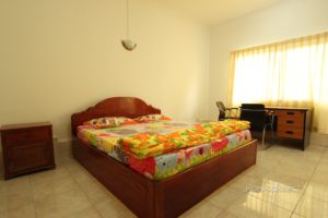 Spacious 1 Bedroom 1 Bathroom Apartment For Rent Near Central Market | Phnom Penh Real Estate.