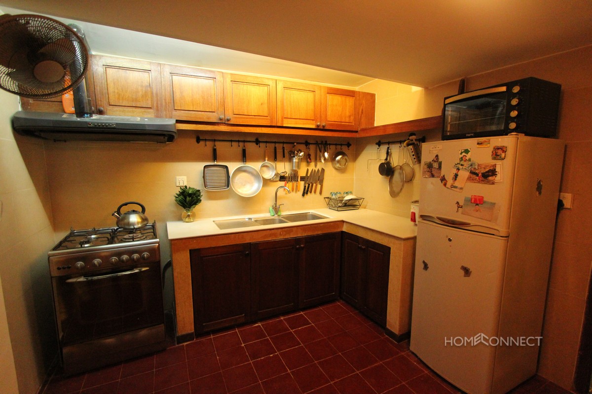 Khmer Style 3 Bedroom Townhouse Near Royal Palace | Phnom Penh Real Estate