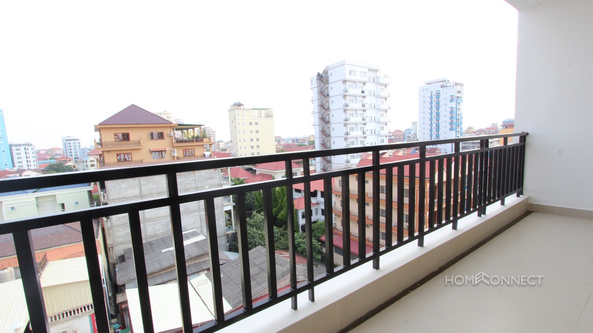 Spacious 2 Bedroom Apartment Close to Russian Market | Phnom Penh Real Estate