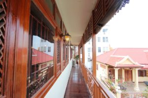 Traditional 2 Bedroom Apartment Near National Museum | Phnom Penh Real Estate