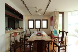 Beautiful 6 Bedroom Apartment on Riverside | Phnom Penh Real Estate